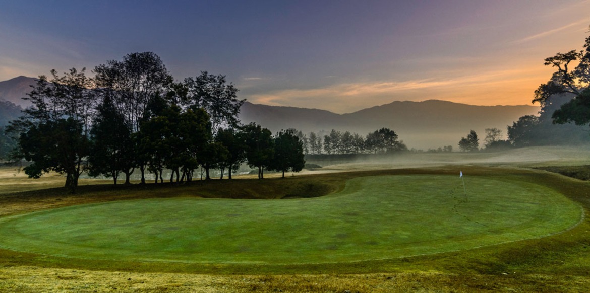 nepal-golf.jpg